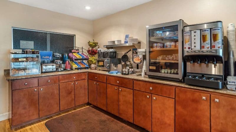 Best Western Oak Manor hotel photo 4