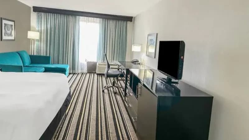 OYO Townhouse Jackson – Ridgeland hotel photo 3