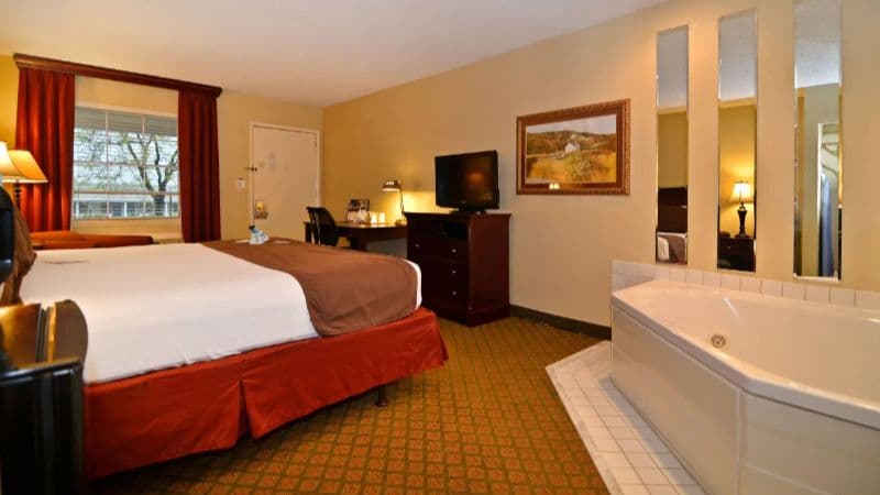 Best Western Coach House hotel photo 2