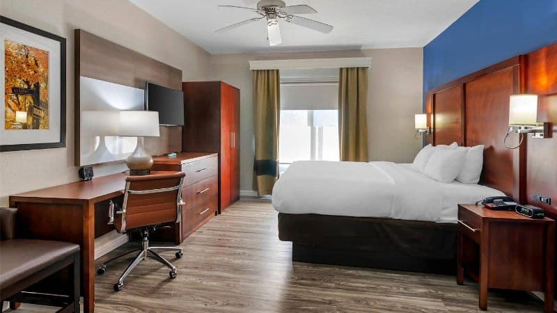 Comfort Suites St Charles – St Louis hotel photo 2