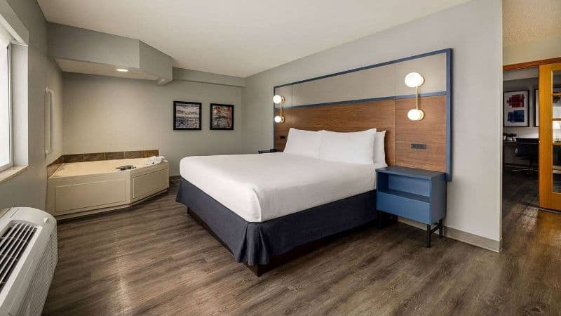 AmericInn by Wyndham Lincoln South hotel photo 2