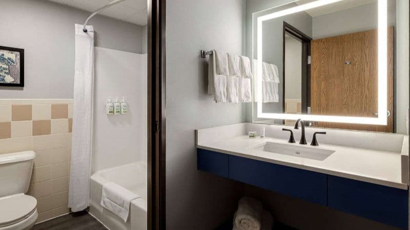 AmericInn by Wyndham Lincoln South hotel photo 4