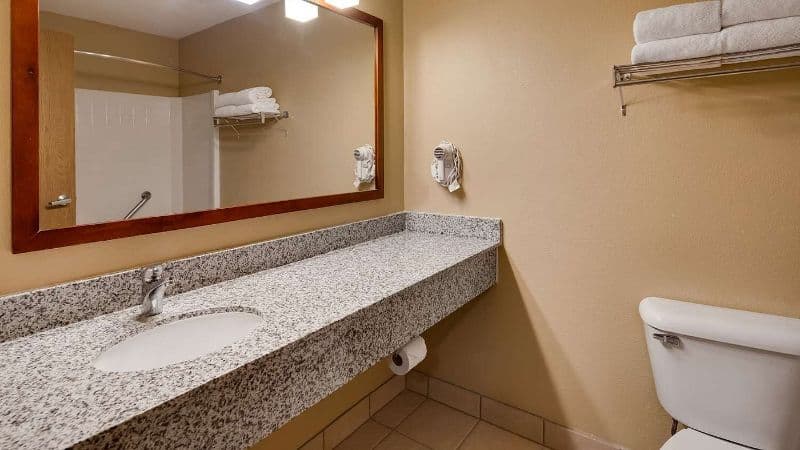 Best Western West Hills Inn hotel photo 3