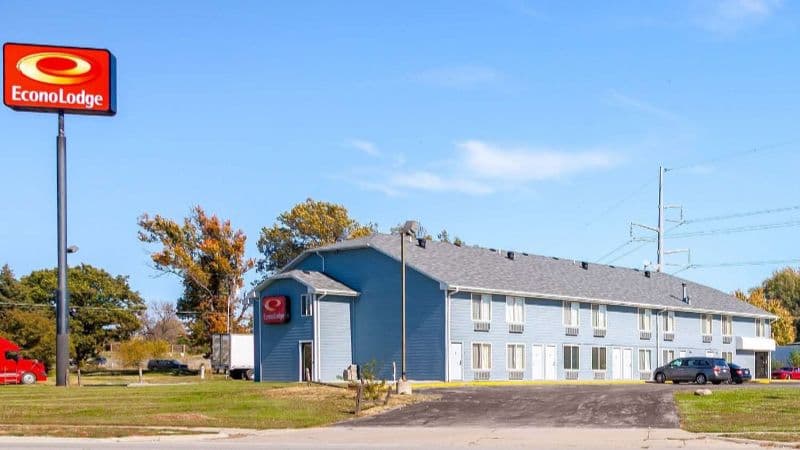 Econo Lodge Lincoln hotel photo 5
