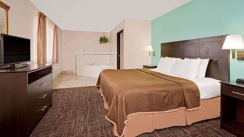 Howard Johnson by Wyndham Gothenburg hotel photo 2