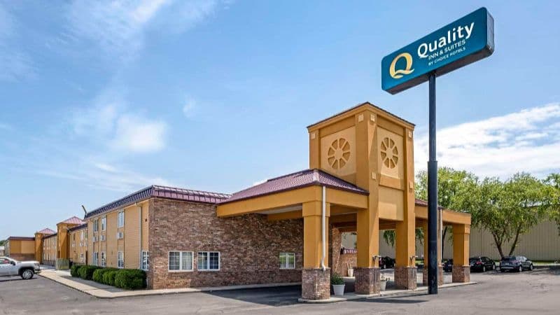 Quality Inn & Suites hotel photo 5