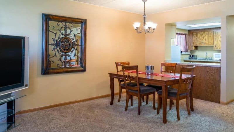 Sunset Inn And Suites hotel photo 3