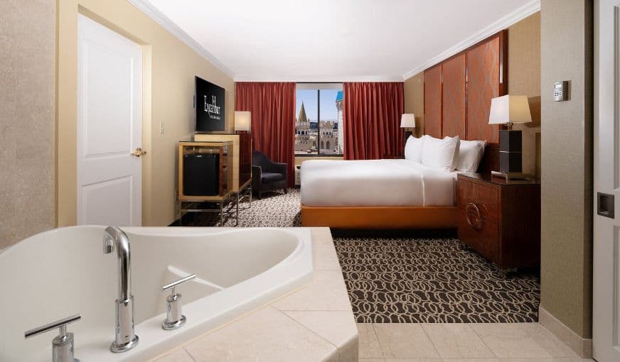 Excalibur Jacuzzi room
