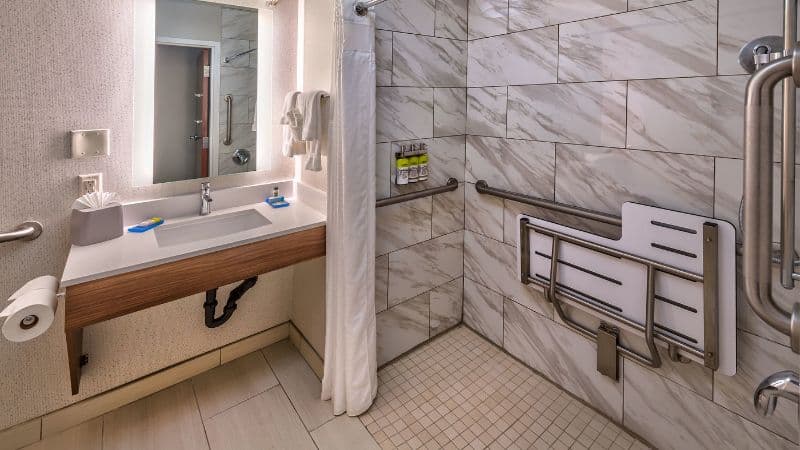 Holiday Inn Express & Suites Reno Airport, an IHG Hotel hotel photo 2