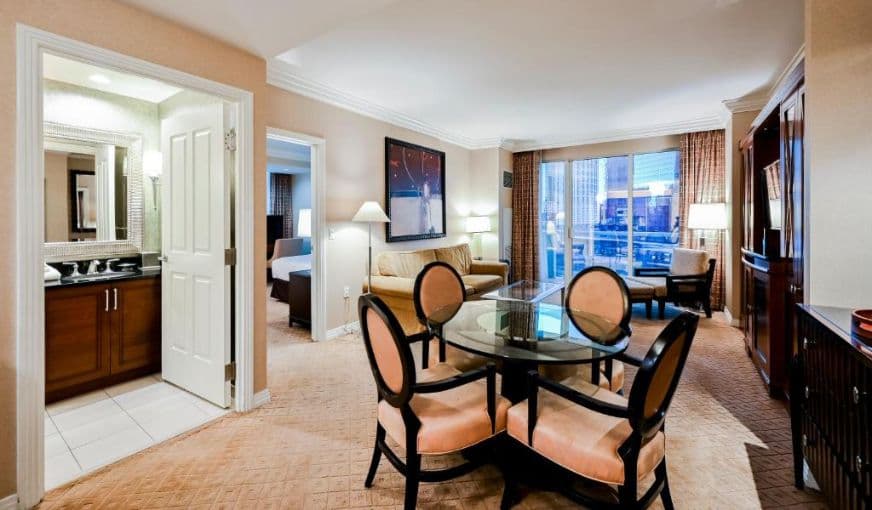 StripViewSuites at Signature hotel photo 4
