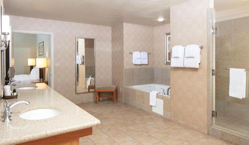 The Platinum Hotel hotel photo 4