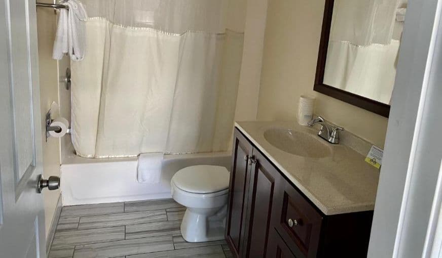 Beacon Inn and Suites hotel photo 2