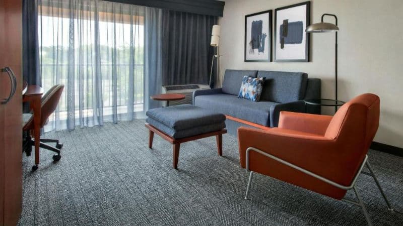 Courtyard Paramus hotel photo 4