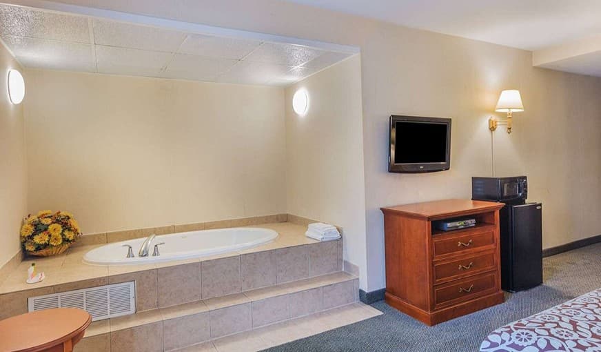 Days Inn by Wyndham Budd Lake hotel photo 2