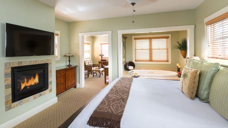 Ocean City Mansion Jacuzzi room