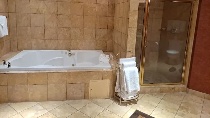 Embassy Suites by Hilton Albuquerque hotel photo 2