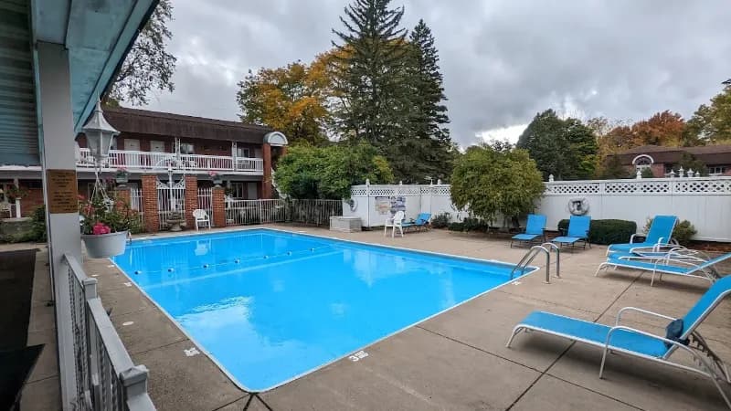 Lockport Inn and Suites hotel photo 5