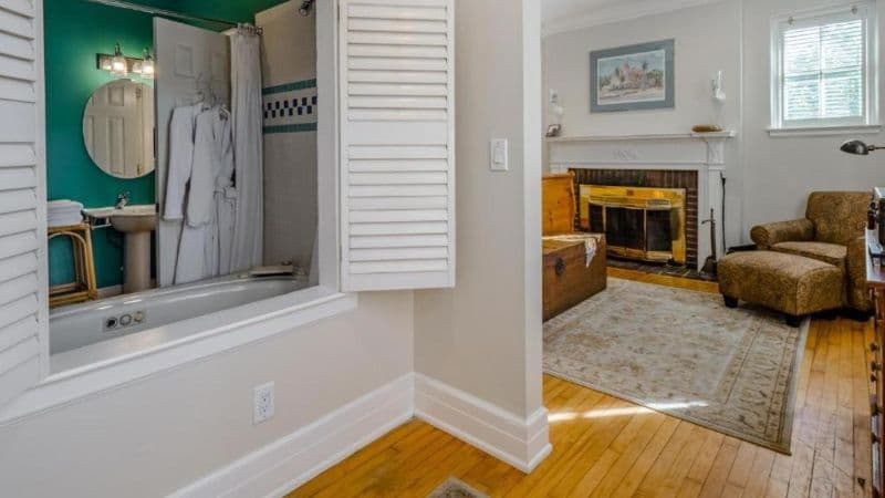 Front Street Inn hotel photo 3