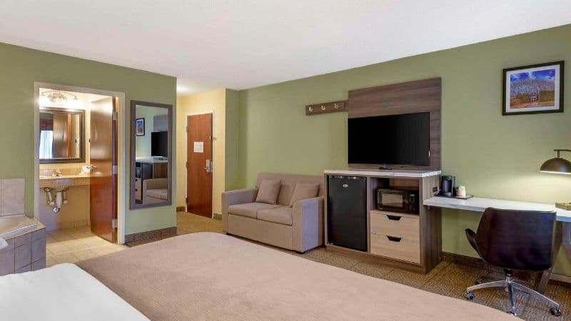 Quality Inn Raleigh Downtown hotel photo 4