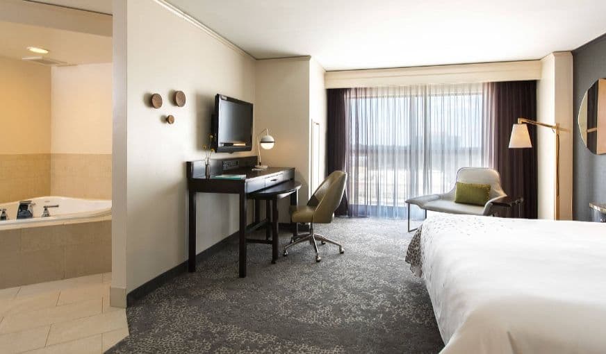 Renaissance Raleigh North Hills Hotel hotel photo 3