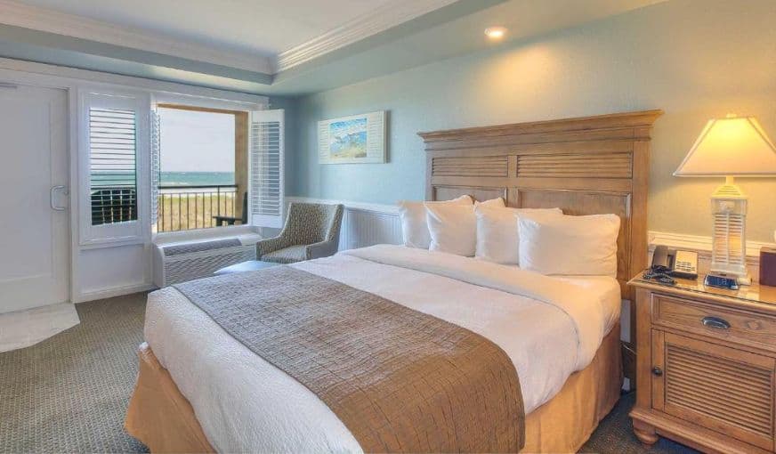Shutters On the Banks hotel photo 3