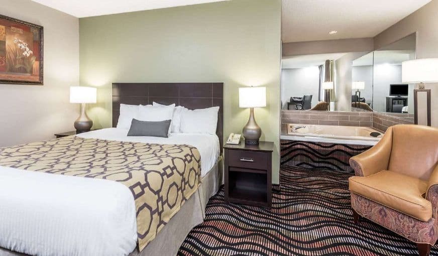 Baymont by Wyndham Cambridge hotel photo 2