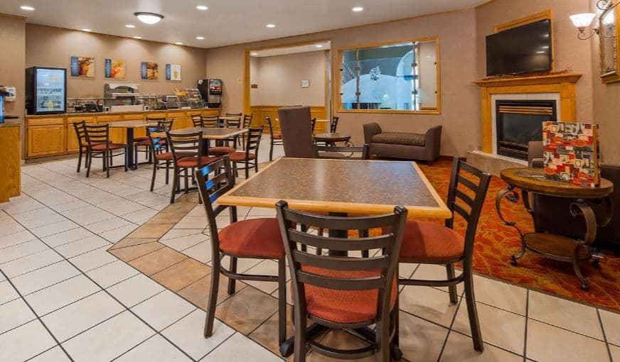 Best Western Wapakoneta Inn hotel photo 5