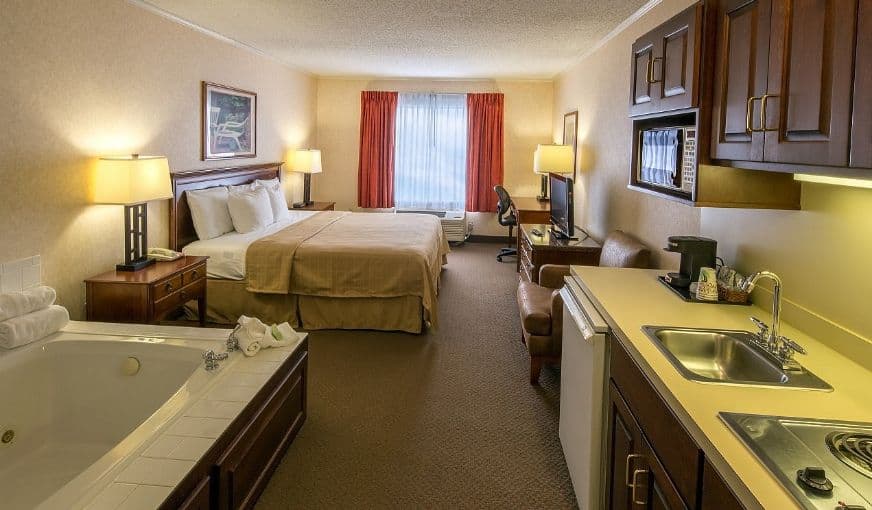 Coshocton Village Inn & Suites hotel photo 2