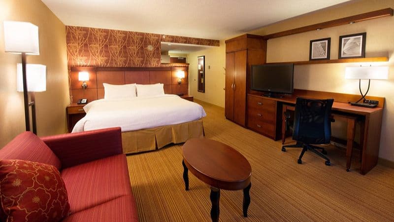 Courtyard Canton hotel photo 3