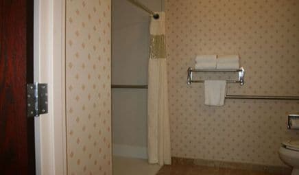 Hampton Inn & Suites Cleveland-Mentor hotel photo 4