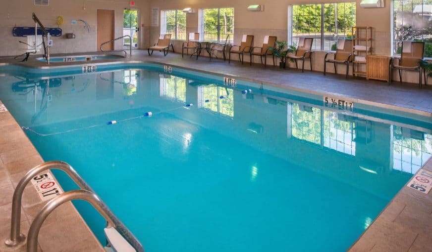 Holiday Inn Express & Suites Bucyrus hotel photo 4