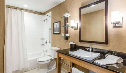 Wyndham Avon hotel photo 3
