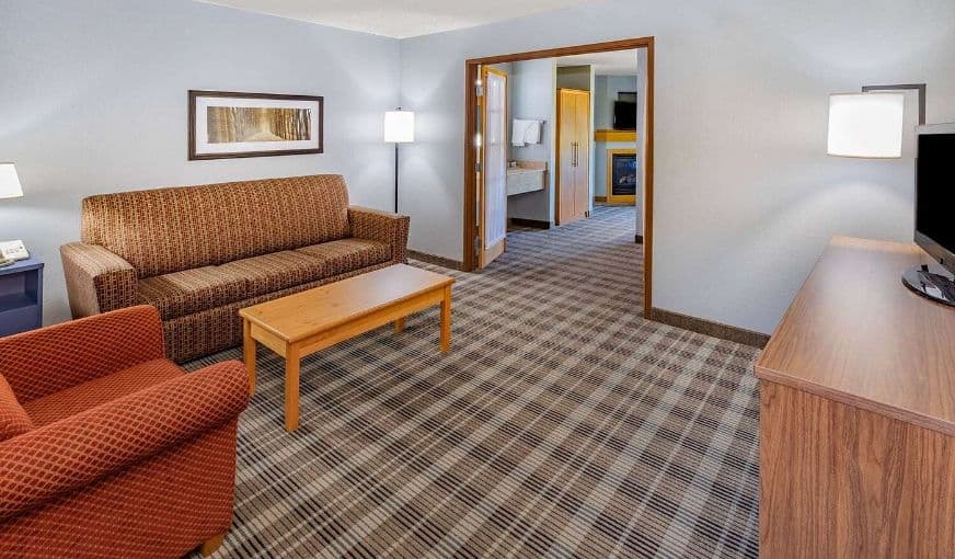 AmericInn by Wyndham Sayre hotel photo 4