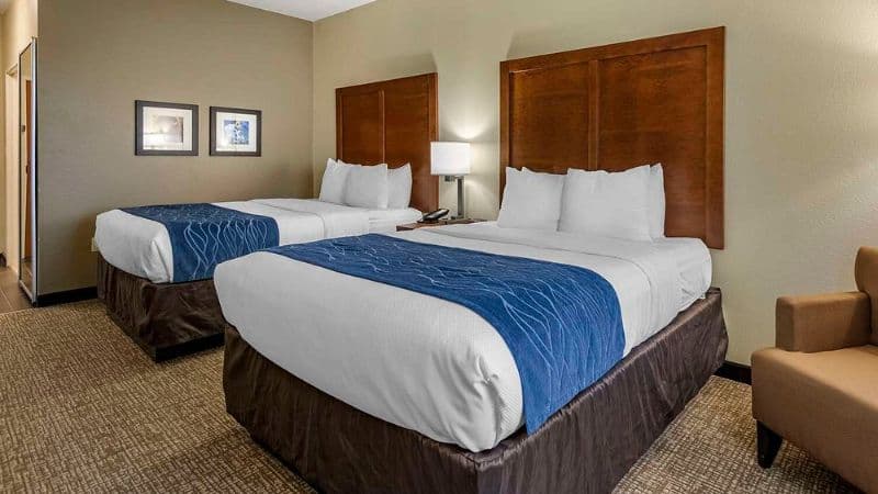 Comfort Inn & Suites Glenpool hotel photo 3