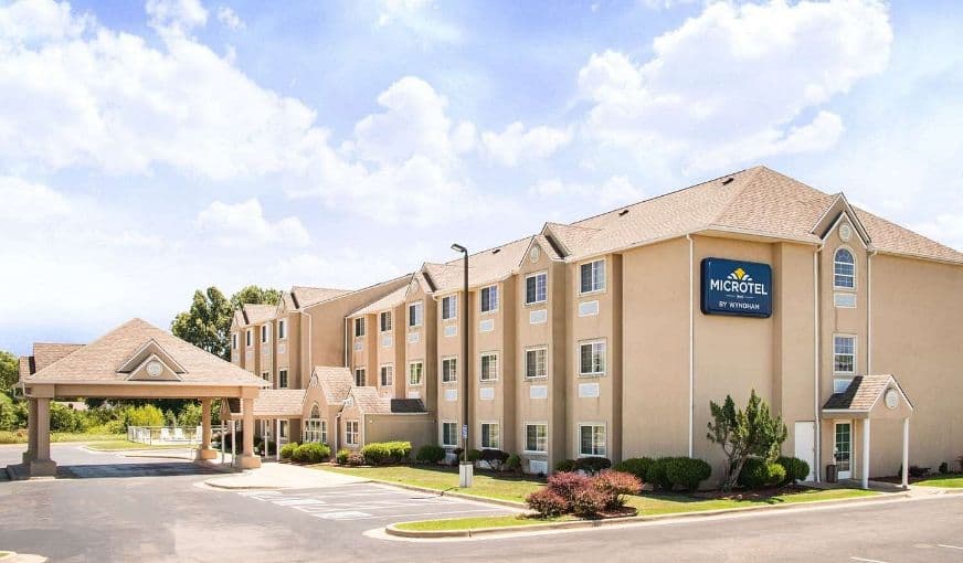 Microtel Inn & Suites Claremore hotel photo 5