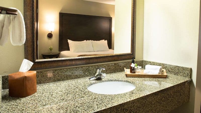 Oxford Suites Pendleton hotel photo 3