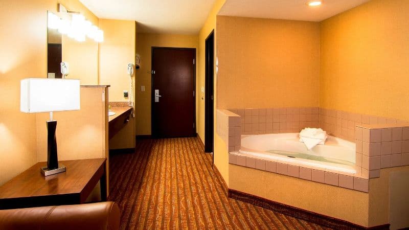 Phoenix Inn Suites Albany hotel photo 2