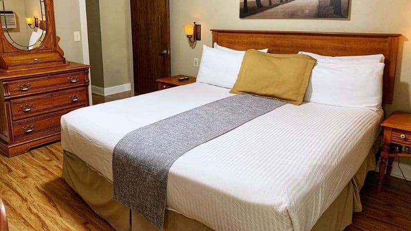 Stratford Inn hotel photo 2
