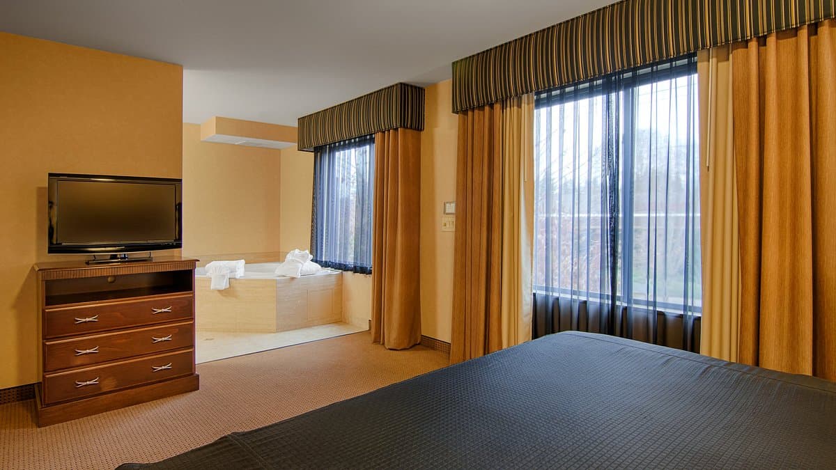 The Grand Hotel at Bridgeport hotel photo 2