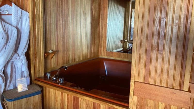 Whistling Winds Motel hotel photo 2