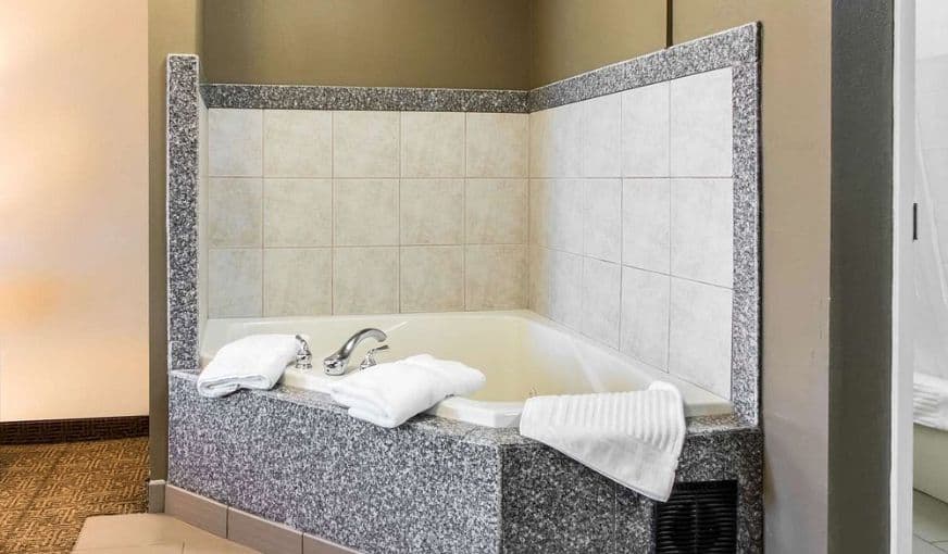Comfort Inn Lancaster County hotel photo 2
