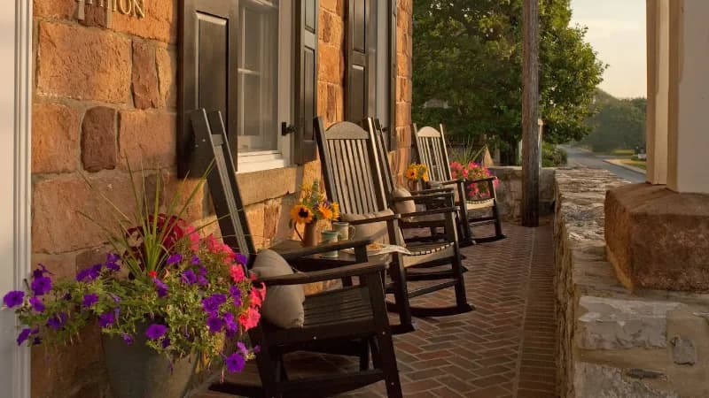 Historic Smithton Inn hotel photo 4