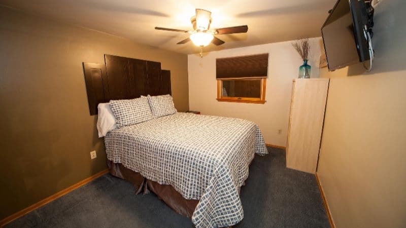Log Cabin Lodge and Suites hotel photo 5