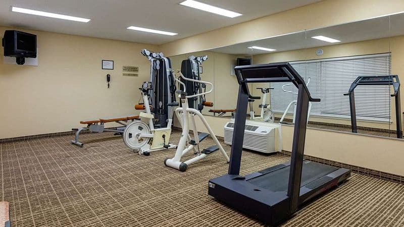Baymont by Wyndham EasleyGreenville hotel photo 3