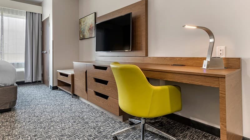 Comfort Suites Greenville Airport hotel photo 5