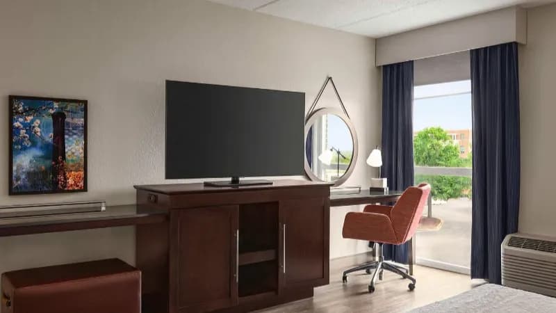 Hampton Inn Columbia-Downtown Historic District hotel photo 4
