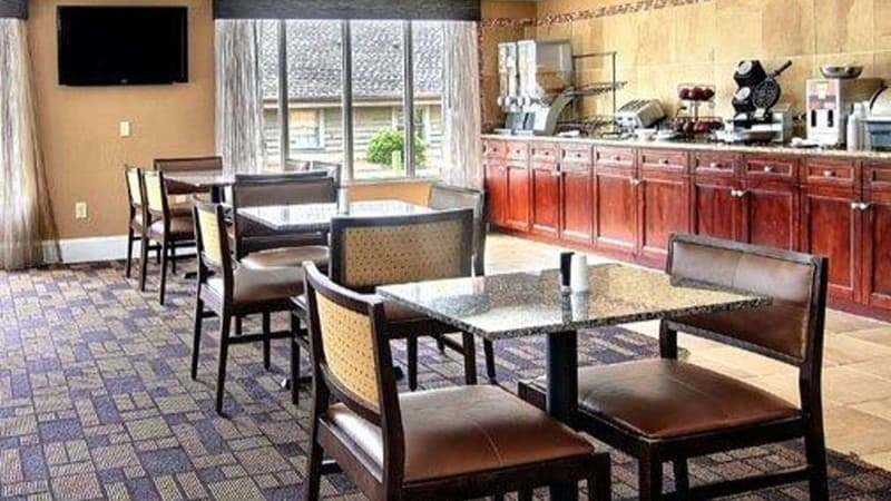 Quality Inn & Suites Greenville hotel photo 4