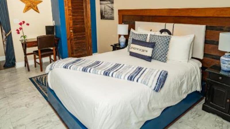 Water’s Edge Inn hotel photo 3
