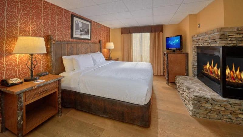 Old Creek Lodge hotel photo 5