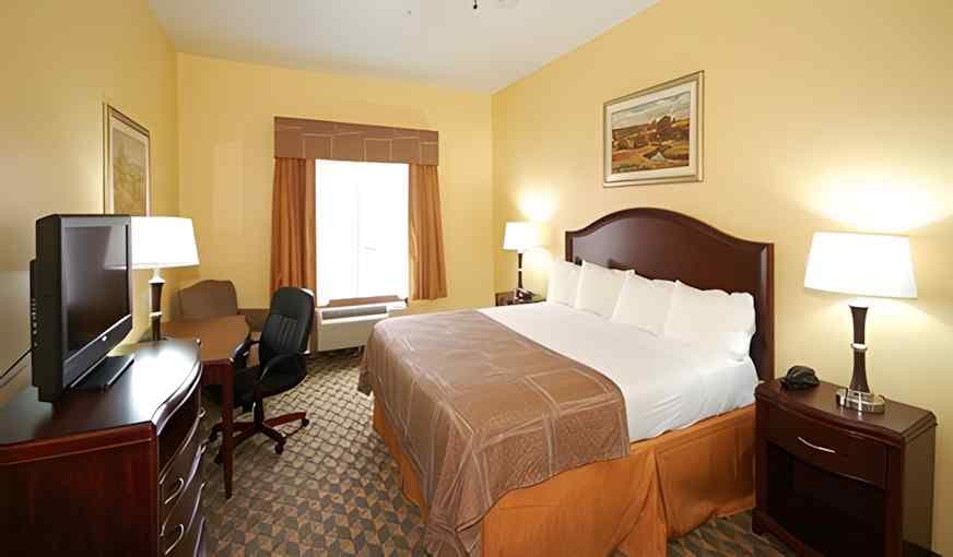Best Western Plus Manvel hotel photo 2